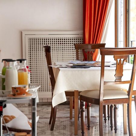 Bed and Breakfast Artis Domus Napoli Esterno foto