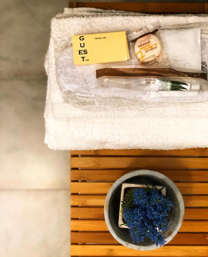 Bed and Breakfast Artis Domus Napoli Esterno foto