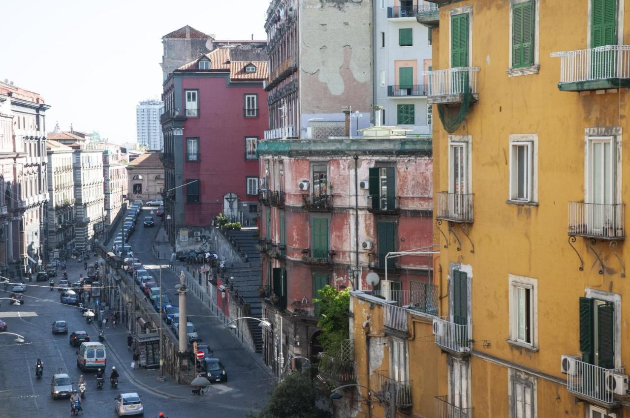 Bed and Breakfast Artis Domus Napoli Esterno foto
