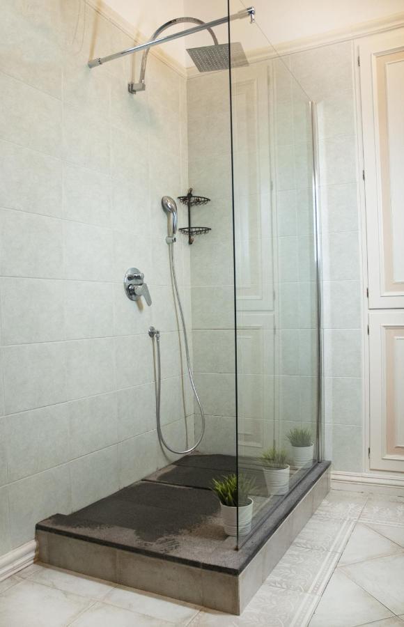 Bed and Breakfast Artis Domus Napoli Esterno foto